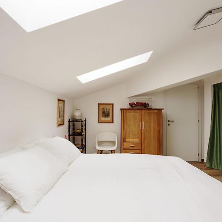 Amazing Flat With Big Terrace And Private Car Park Apartment เวโรนา ภายนอก รูปภาพ